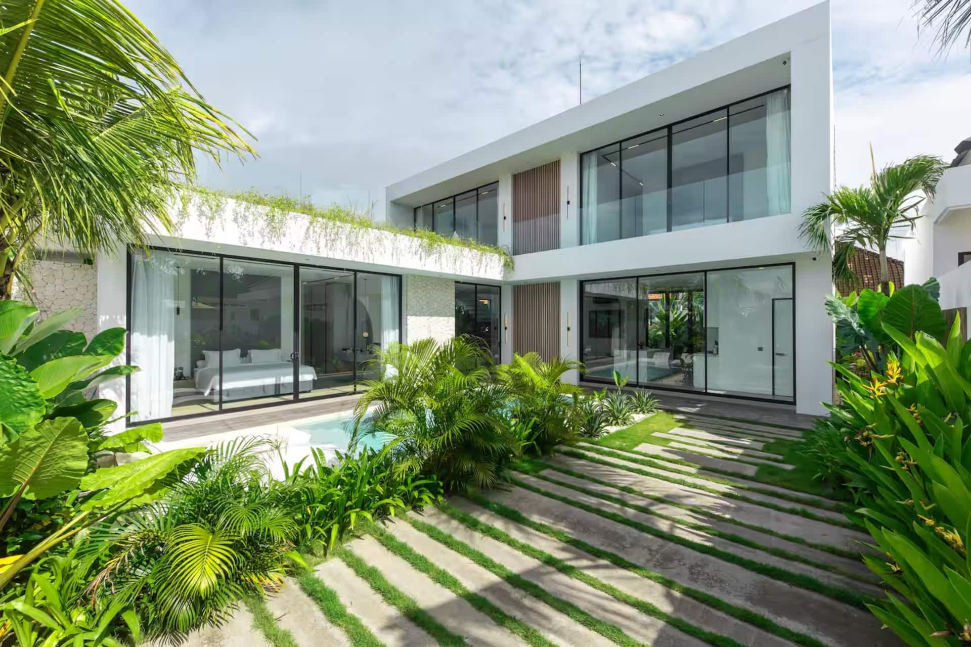 Elmas Villa, Canggu